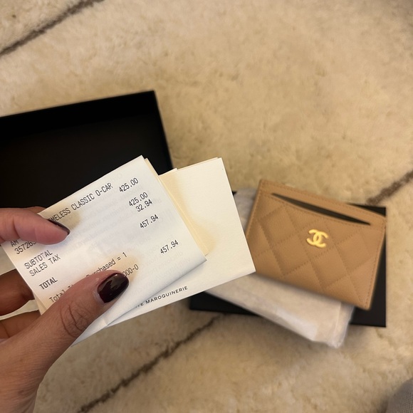 Chanel Classic Card Holder - Picture 4 of 5